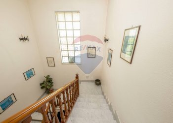 Scale - Villa via Adda
 
3, Augusta - foto 48