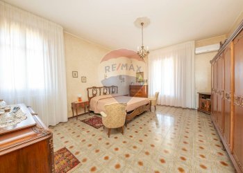 Camera / camera da letto - Villa via Adda
 
3, Augusta - foto 57