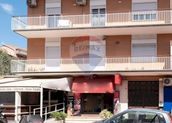 Edificio all\'aperto - Trilocale Via Vittorio Emanuele
 
51, Gravina di Catania - foto 26