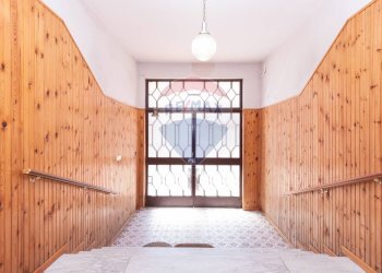 Hall / corridoio - Trilocale Via Vittorio Emanuele
 
51, Gravina di Catania - foto 36