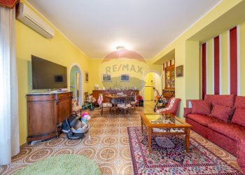 Sala da pranzo - Appartamento Via agostino De Cosmi
 
5, Catania - foto 3