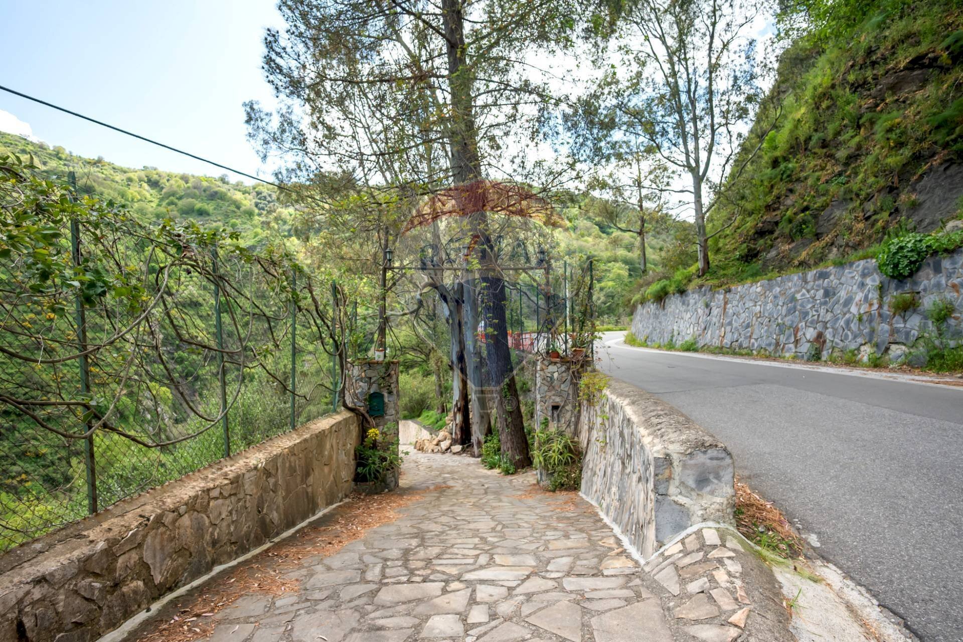 Giardino - Villa provinciale 25 Km 9, Mandanici - foto 2