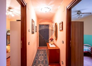 Hall / corridoio - Villa provinciale 25 Km 9, Mandanici - foto 39