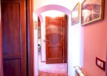 Hall / corridoio - Villa provinciale 25 Km 9, Mandanici - foto 66