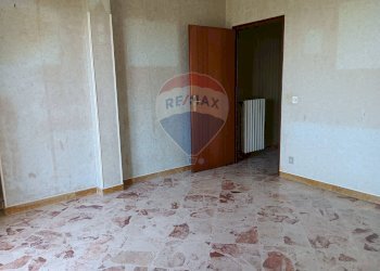 Stanza vuota - Appartamento Via Libertà
 
93, Enna - foto 13