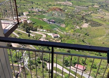 Vista delle montagne - Appartamento Via Libertà
 
93, Enna - foto 21