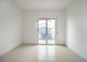 Stanza vuota - Attic VIA PAPA GIOVANNI XIII, Camporotondo Etneo - photo 6