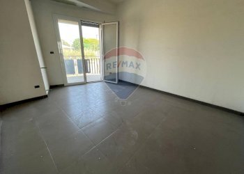 Stanza vuota - Attic VIA PAPA GIOVANNI XIII, Camporotondo Etneo - photo 8