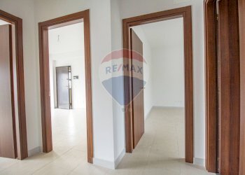 Hall / corridoio - Attic VIA PAPA GIOVANNI XIII, Camporotondo Etneo - photo 21