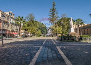 Edificio all\'aperto - Apartment Francofonte - photo 42