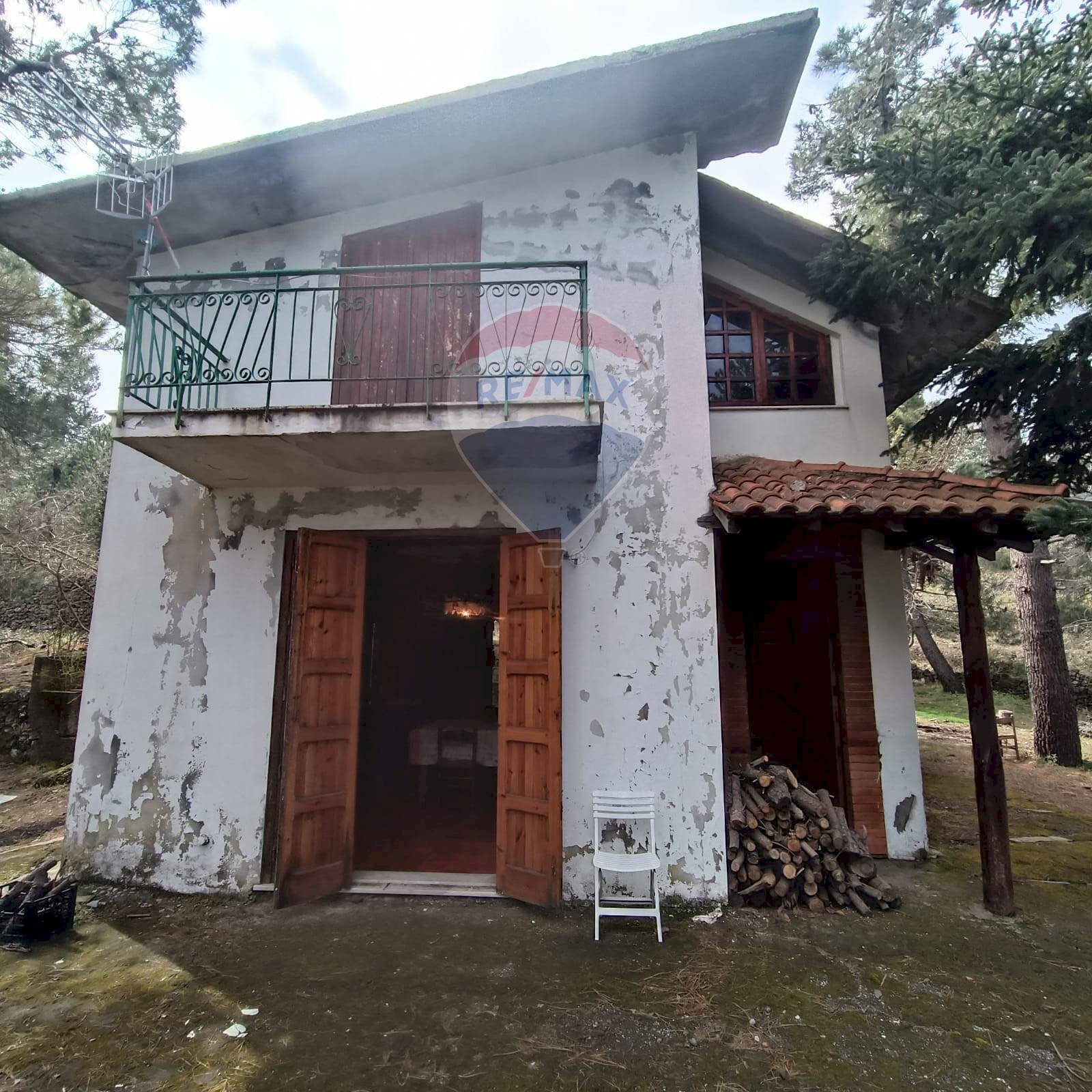 Casa all\'aperto - Casa indipendente Contrada Petto Petraro
 
SNC, Linguaglossa - foto 1