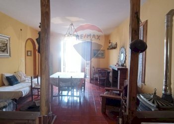 Sala da pranzo - Casa indipendente Contrada Petto Petraro
 
SNC, Linguaglossa - foto 12