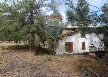 Casa all\'aperto - Casa indipendente Contrada Petto Petraro
 
SNC, Linguaglossa - foto 54