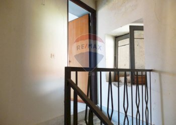 Scale - Casa semi indipendente via Roma
 
101, Solopaca - foto 23