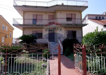 Casa all\'aperto - Casa indipendente Via Armando Diaz
 
27, Bellona - foto 2