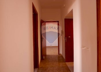 Hall / corridoio - Casa indipendente Via Armando Diaz
 
27, Bellona - foto 48