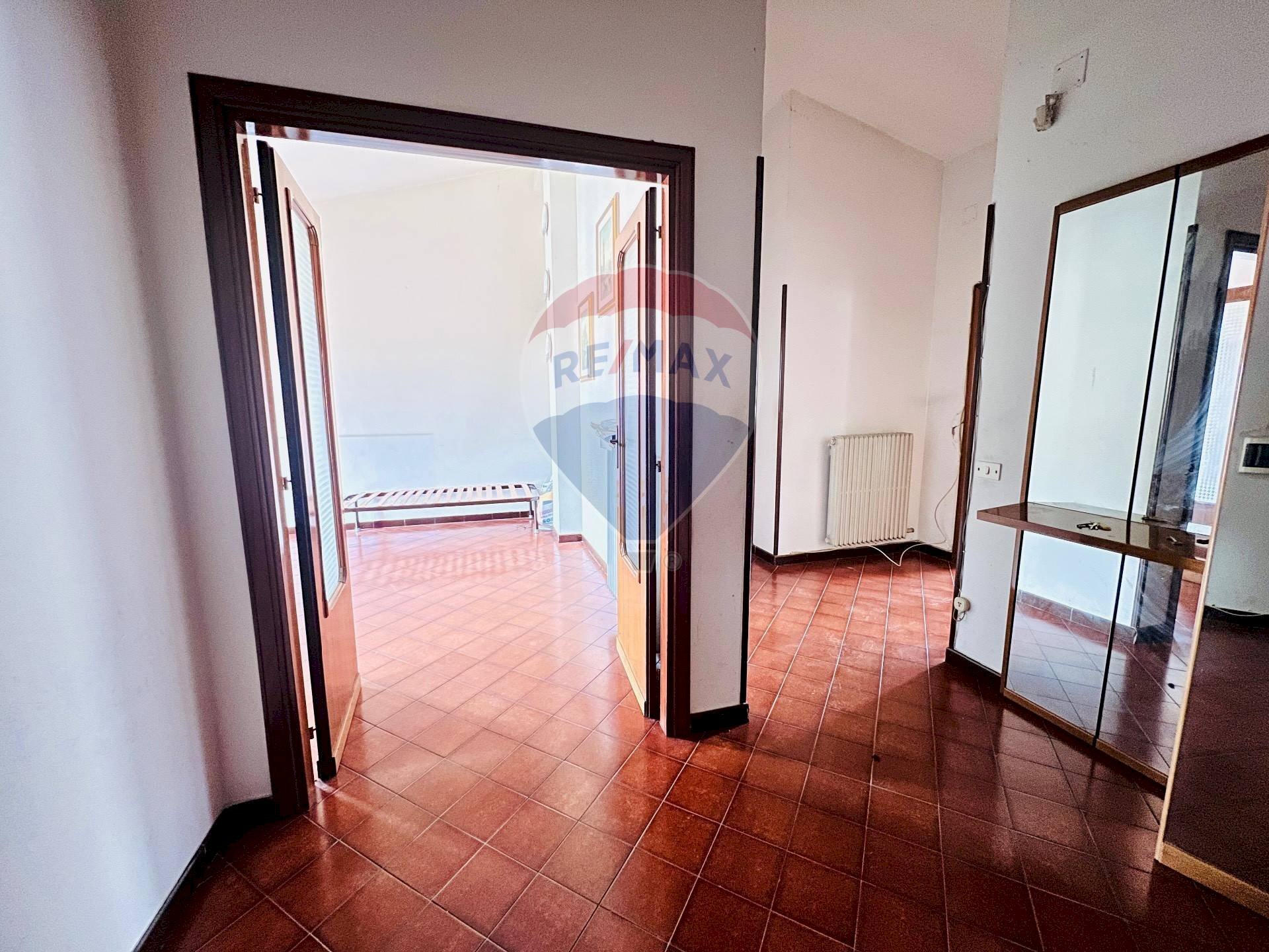 Hall / corridoio - Four-room apartment Corso Umberto I
 
373, Alvignano - photo 3