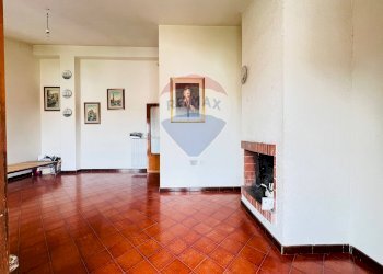 Stanza vuota - Quadrilocale Corso Umberto I
 
373, Alvignano - foto 17