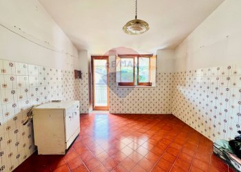 Stanza vuota - Quadrilocale Corso Umberto I
 
373, Alvignano - foto 25