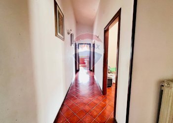 Hall / corridoio - Quadrilocale Corso Umberto I
 
373, Alvignano - foto 31