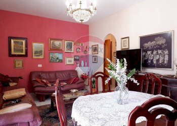 Salone - Quadrilocale Via  Louis Pasteur
 
28, Caserta - foto 3