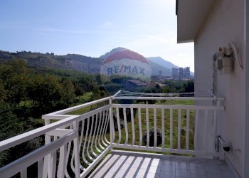Balcone cucina - Quadrilocale Via  Louis Pasteur
 
28, Caserta - foto 8