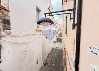 Edificio all\'aperto - Casa indipendente Via A. della Cioppa
 
13, Bellona - foto 14