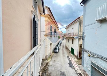 Edificio all\'aperto - Casa indipendente Via A. della Cioppa
 
13, Bellona - foto 29