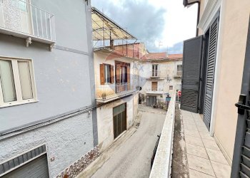 Balcone - Casa indipendente Via A. della Cioppa
 
13, Bellona - foto 31