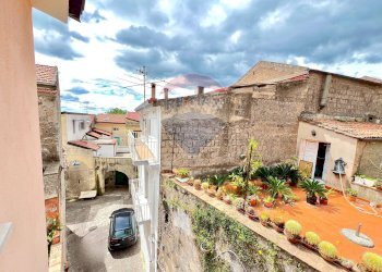 Giardino - Casa indipendente Via A. della Cioppa
 
13, Bellona - foto 45