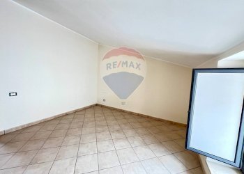 Stanza vuota - Casa indipendente Via A. della Cioppa
 
13, Bellona - foto 52