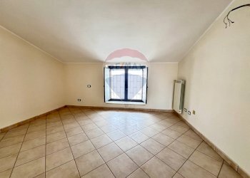 Stanza vuota - Casa indipendente Via A. della Cioppa
 
13, Bellona - foto 54