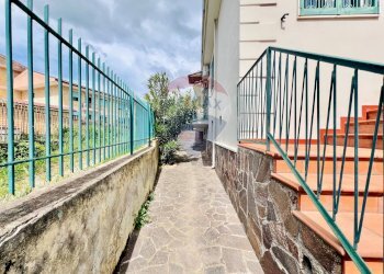 Balcone - Villa Via Tufo
 
6, Vitulazio - foto 14