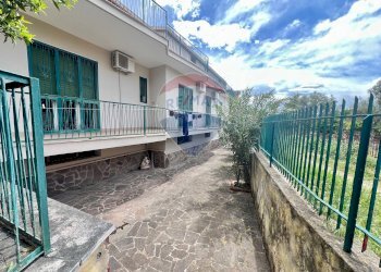 Terrazza - Villa Via Tufo
 
6, Vitulazio - foto 16