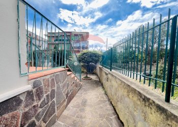 Balcone - Villa Via Tufo
 
6, Vitulazio - foto 18