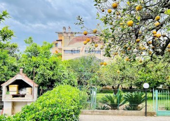 Edificio all\'aperto - Villa Via Tufo
 
6, Vitulazio - foto 123