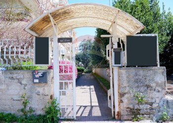 Casa all\'aperto - Trilocale Via JOHN ANDREW GRAEFER PIAZZA PITESTI
 
2, Caserta - foto 1