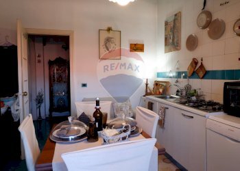 Cucina - Trilocale Via JOHN ANDREW GRAEFER PIAZZA PITESTI
 
2, Caserta - foto 12