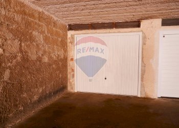 Parcheggio - Trilocale Via JOHN ANDREW GRAEFER PIAZZA PITESTI
 
2, Caserta - foto 45