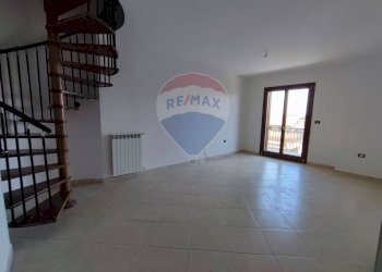 salone - Semi-detached Villa Via Guglielmo Stendardo
 
3, Sparanise - photo 2