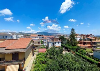Edificio all\'aperto - Semi-detached Villa Via Guglielmo Stendardo
 
3, Sparanise - photo 20