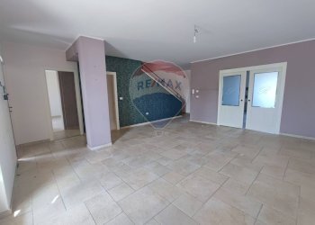 Salone - Terraced Villa Via del Lazzaretto
 
15, Sparanise - photo 6