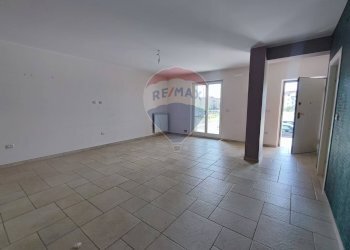 Salone - Terraced Villa Via del Lazzaretto
 
15, Sparanise - photo 8