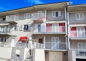 Edificio all\'aperto - Terraced Villa Via del Lazzaretto
 
15, Sparanise - photo 44