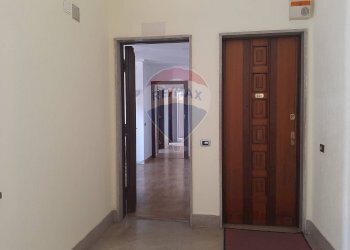 Hall / corridoio - Attico Piazza Aldo Moro
 
26, Caserta - foto 10