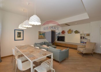 Sala da pranzo - Quadrilocale vico Isonzo
 
1, Alassio - foto 5