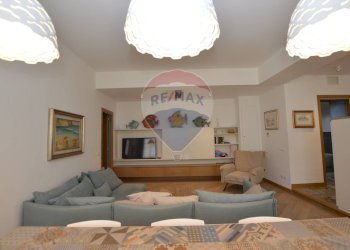 Soggiorno - Quadrilocale vico Isonzo
 
1, Alassio - foto 6