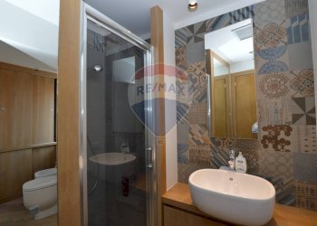 Bagno - Quadrilocale vico Isonzo
 
1, Alassio - foto 16