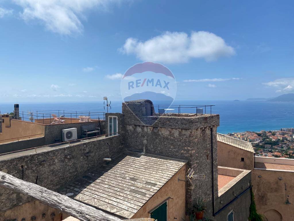 Edificio all\'aperto - Casa semi indipendente Piazza Sant'Agostino, Borgio Verezzi - foto 2