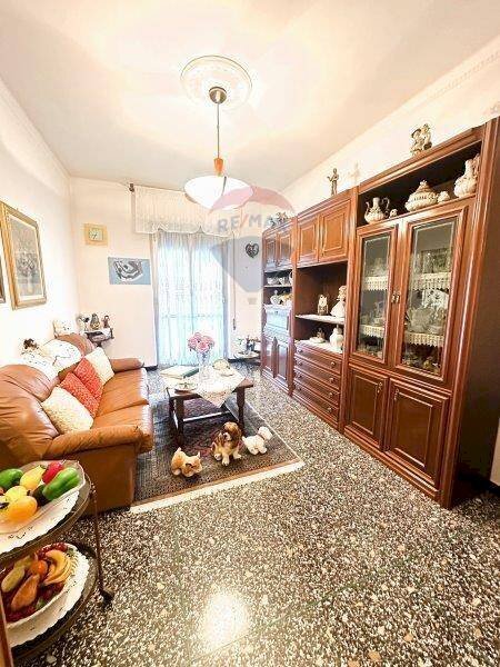 Soggiorno - Appartamento Via Zara, Albenga - foto 2